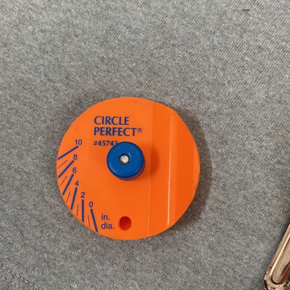 Protractors, compass, dice , stamps - Picture 5 of 8